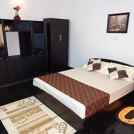 Remisha Service Apartments Chennai Exterior foto