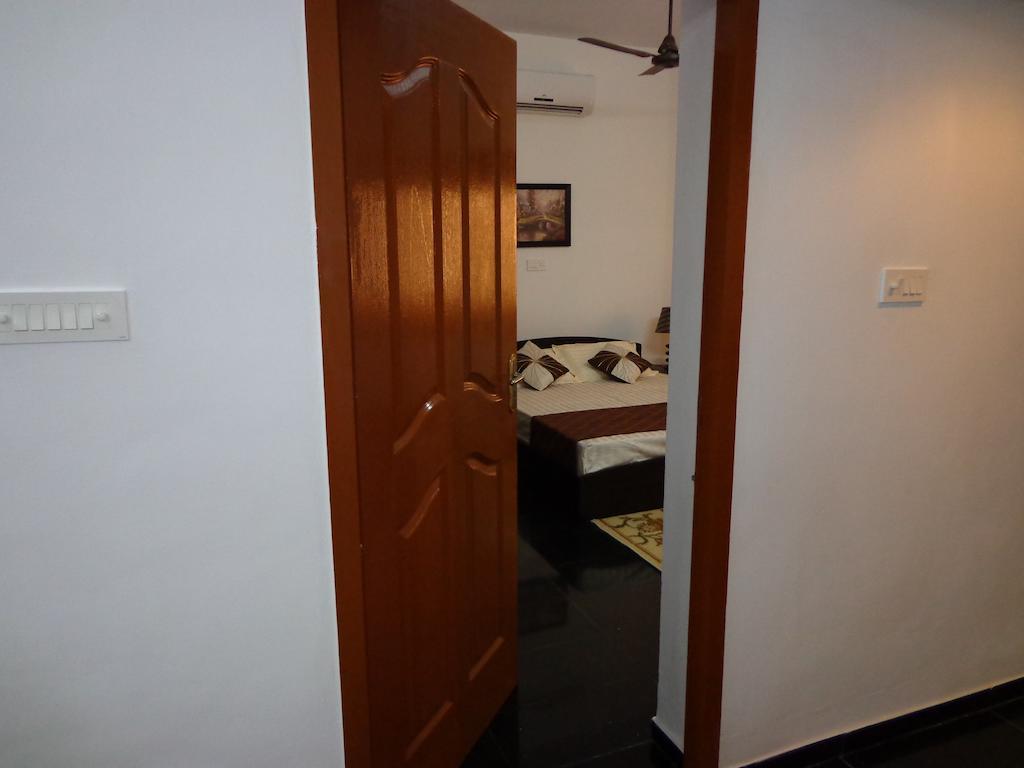 Remisha Service Apartments Chennai Exterior foto