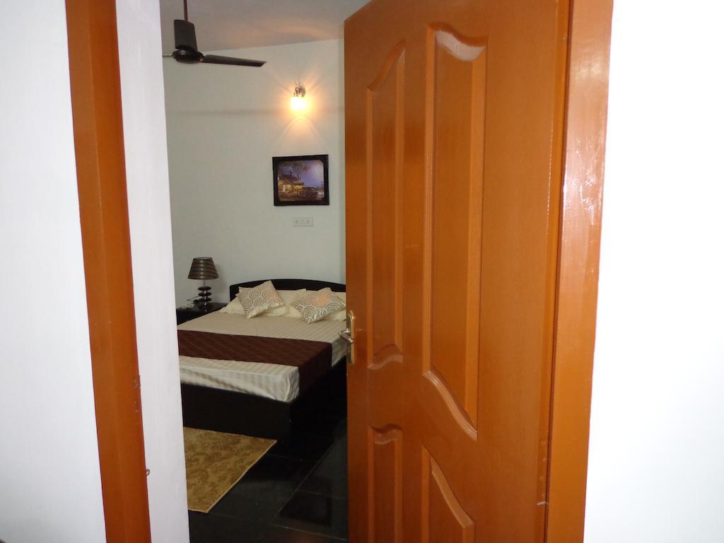 Remisha Service Apartments Chennai Exterior foto
