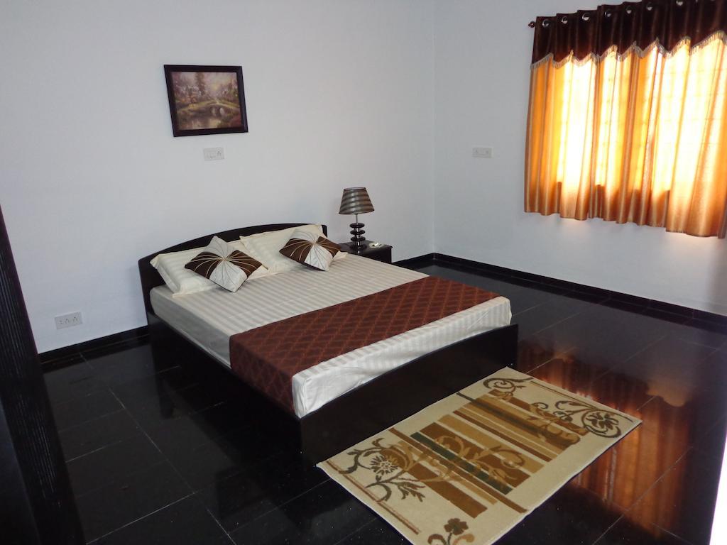 Remisha Service Apartments Chennai Exterior foto