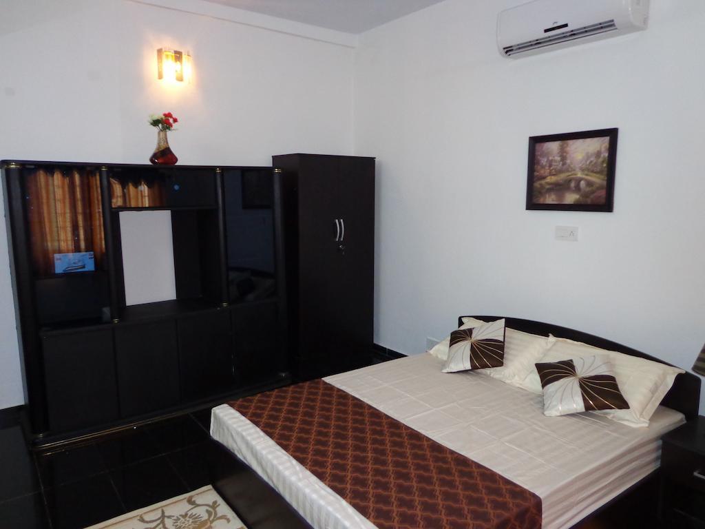 Remisha Service Apartments Chennai Exterior foto